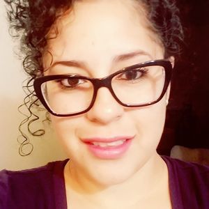 Meet your Posher, Teresa